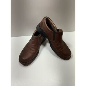 Clark’s  Men’s Leather Slip On Shoe Brown Sz 10.5 M Classic Fit Memory Foam